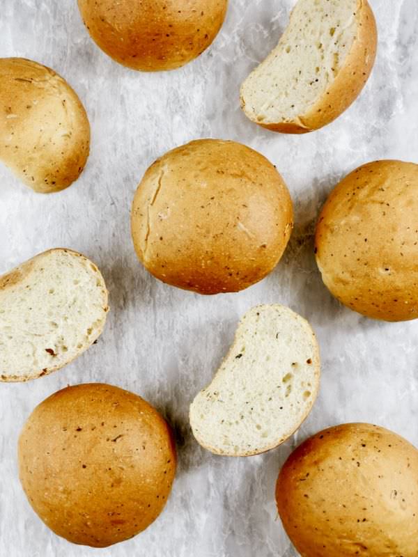 森林小徑文心店享受美食